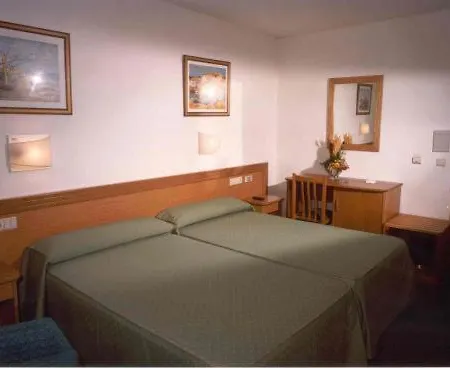 San Vicente 3* Castrofeito