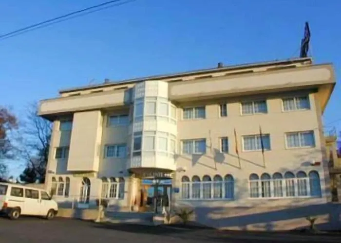 San Vicente 3* Castrofeito